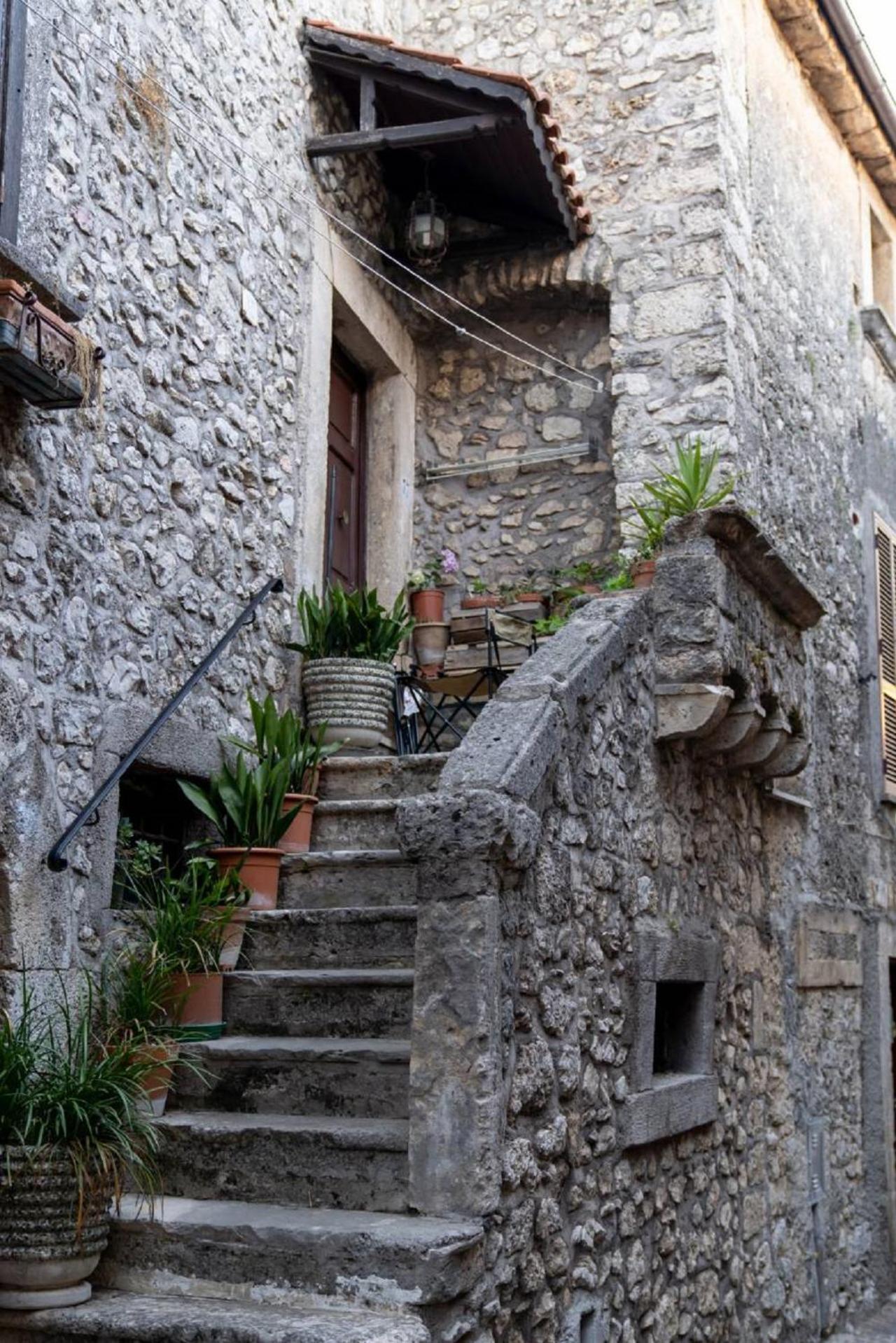 B&B Vico Suites Vico nel Lazio Экстерьер фото